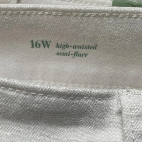 Ryegrass High-Waist Flare Leg White Jeans 16W NWT - Picture 5 of 7